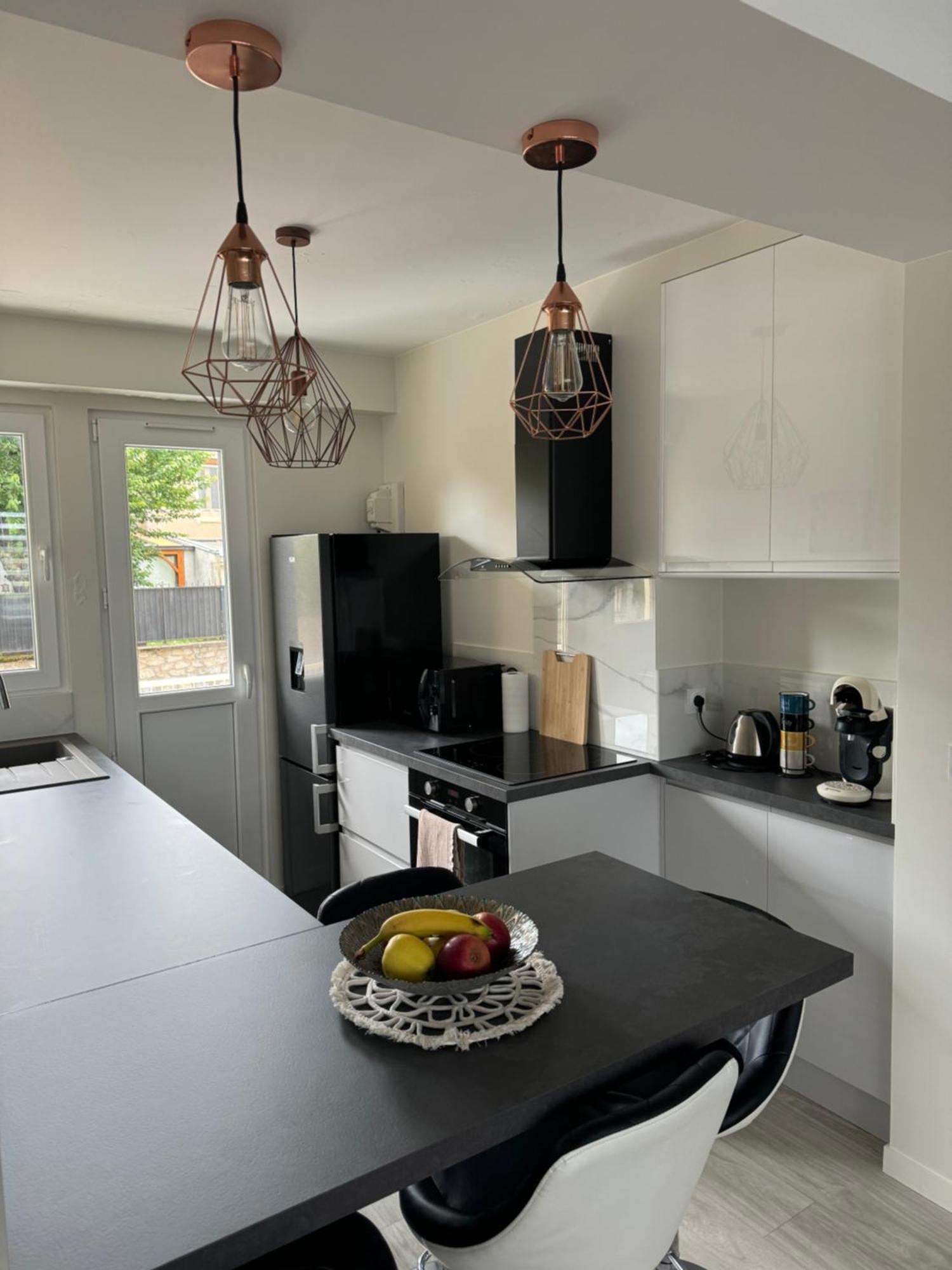 Appartement Chaleureux Et Spacieux T3 ลิมอจส์ ภายนอก รูปภาพ